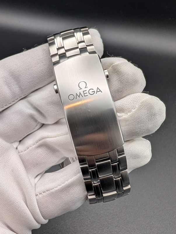 PXL 20251115 025323423