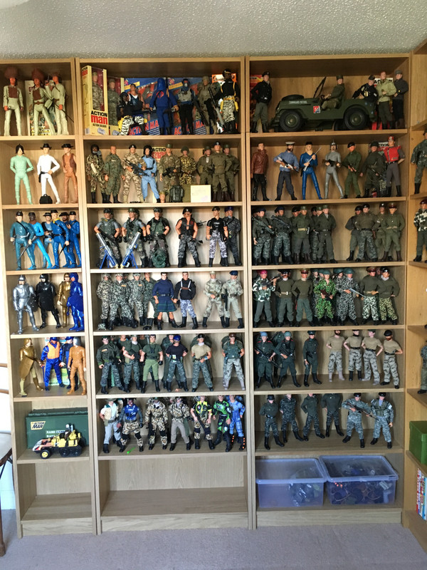 A Refit for Gunner HQ.. or the collection was out of control !! IMG-2196