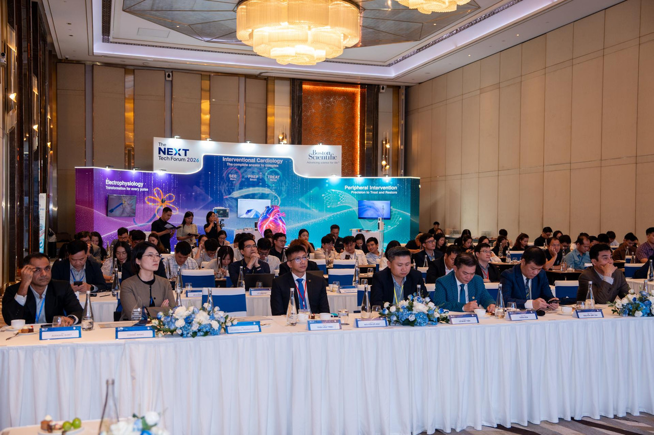 Chuyên gia phản hồi ý kiến chuyên môn về lựa chọn dụng cụ can thiệp nội mạch thích hợp