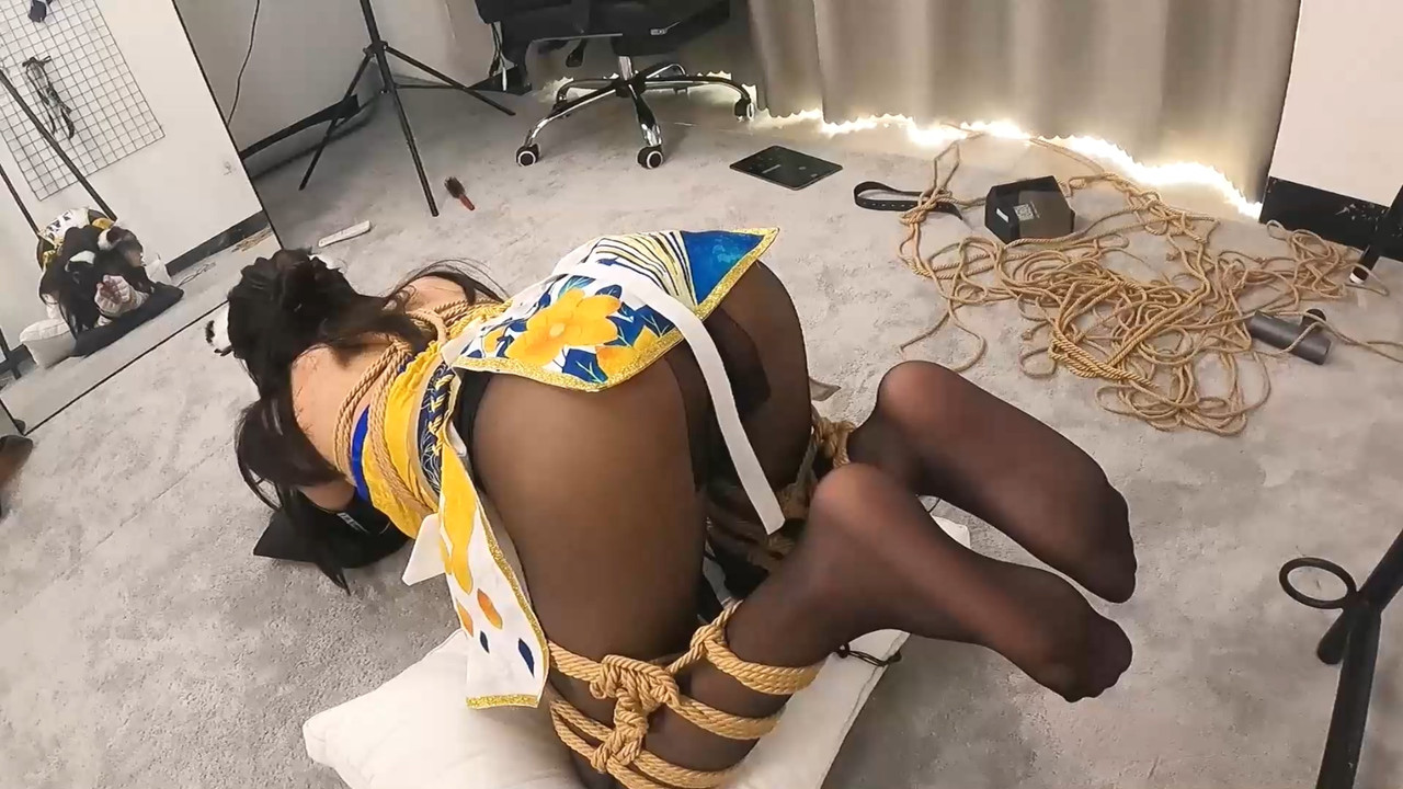 面具男 JIOJIO救救被榨干的胡桃吧.mp4_20211221_130705.085