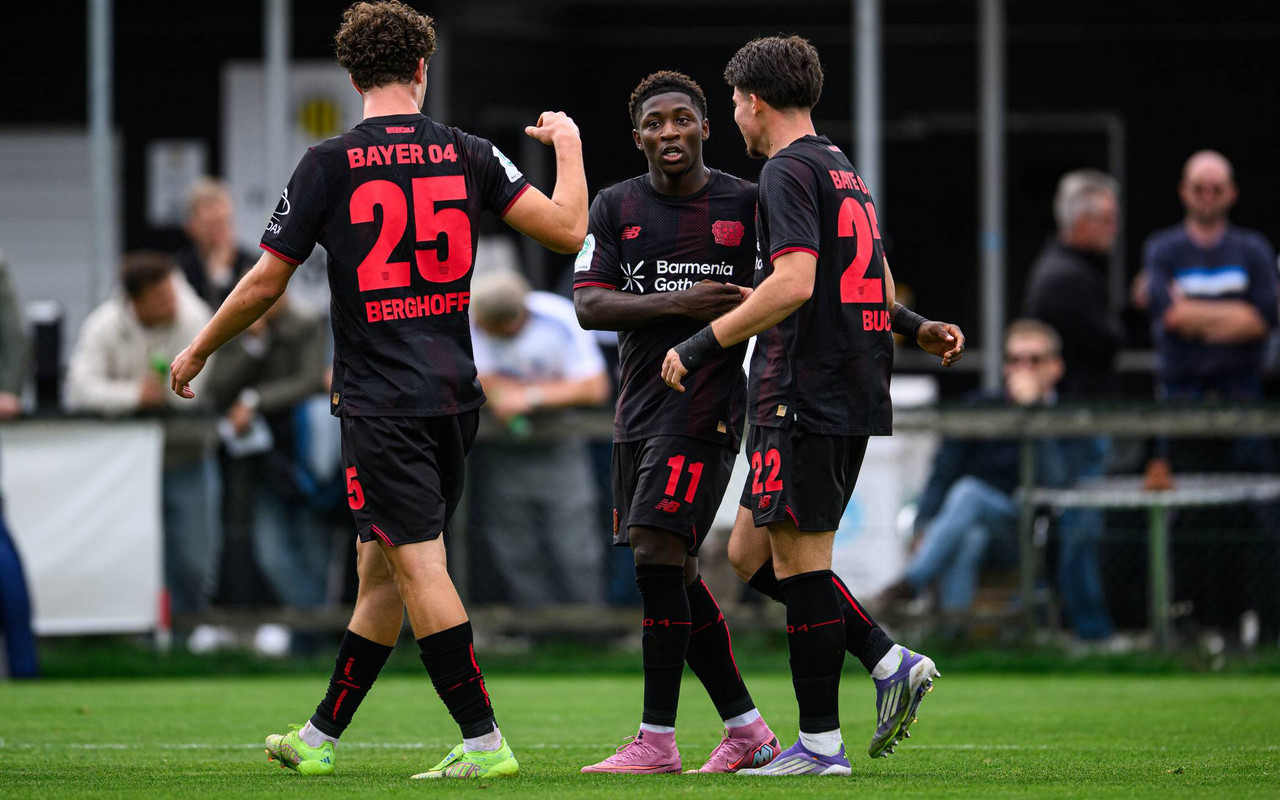 Leverkusen vs PSV Eindhoven, 02h00 ngày 02/10