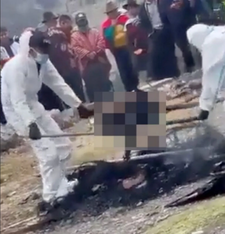 Queman vivo a un ladrón en Chimborazo; el cuerpo quedó calcinado: Video