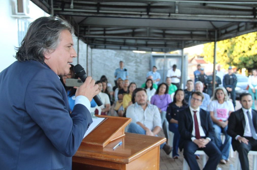 Secretário Pedro Caravina destaca investimentos em segurança pública (foto: Adilson Selvano)