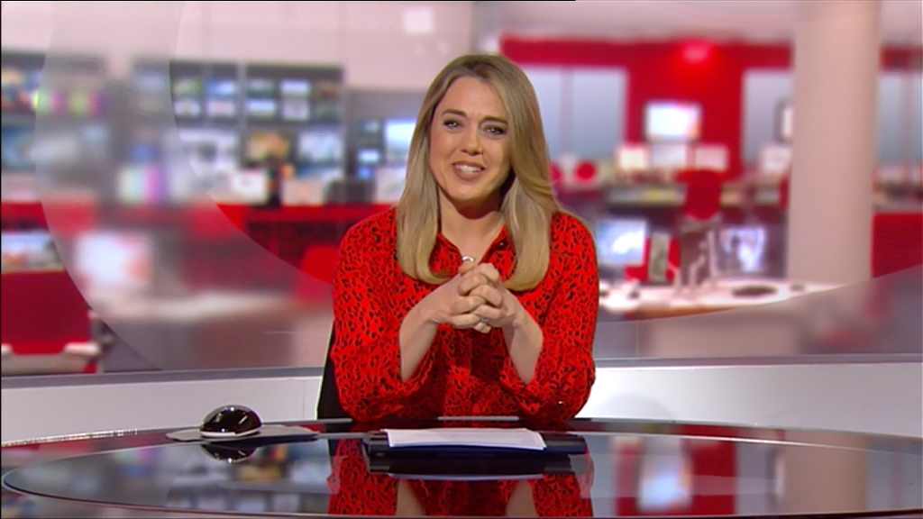 02.09 - 18.30.00 - This Is BBC One HD. Please switch over to BBC One.ts_snapshot_21.27.756