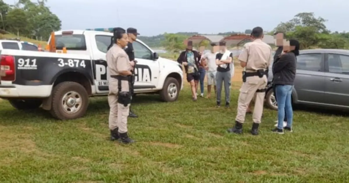 Puerto Leoni: encuentran sin vida al joven desaparecido en aguas del Río Paraná Puerto Leoni: encuentran sin vida al joven desaparecido en aguas del Río Paraná