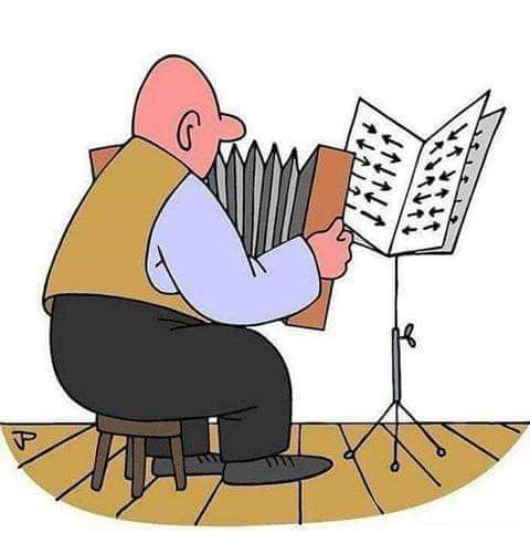 https://i.postimg.cc/wvF2JDFP/harmonikazas-kottaval.jpg