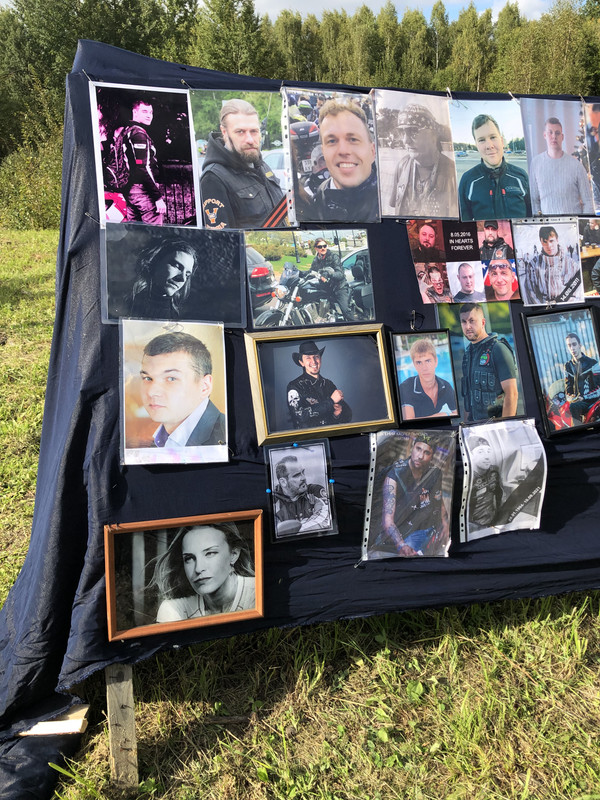 E7A69FD4-B549-47BB-A280-16AB6F08293A