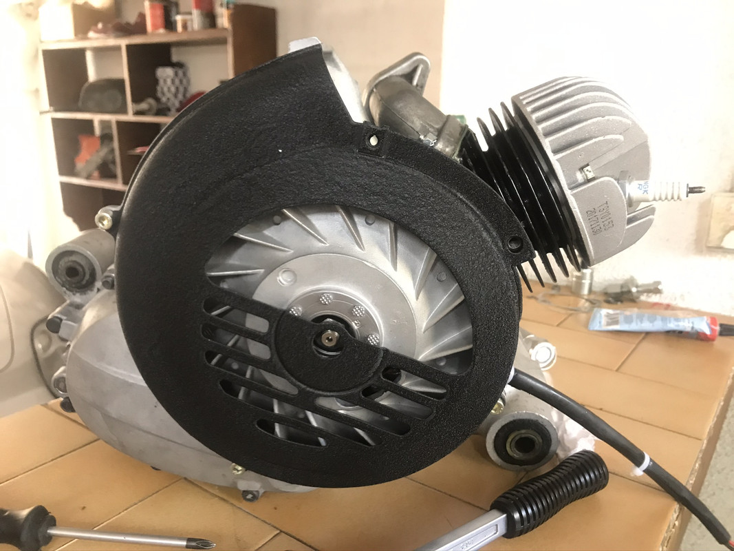 E5CF8A23-3AA4-4DAA-B3DD-501AAE1BFE54