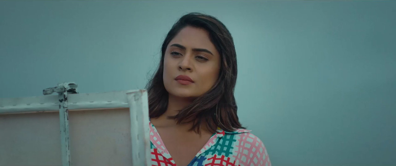 Paru Parvathy 2025 WebRip [Hindi + Kannada] 480p 720p ESub Screenshot