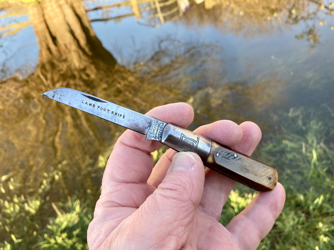 BF2BC06A-F6A2-484A-9B7D-877C3E23BB20