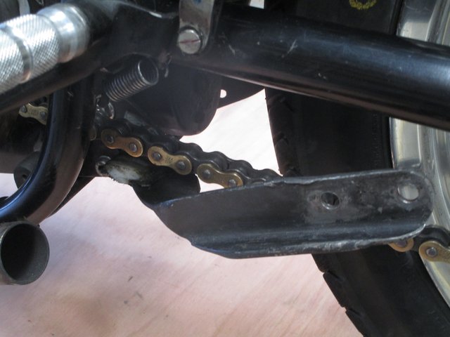 Exhaust mounting modification? Exhaust mounting modification?