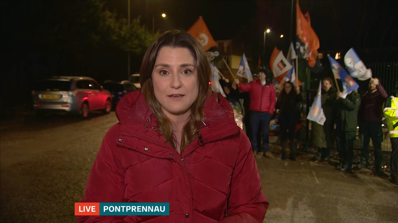 12.21 - 18.00.00 - ITV News Wales at Six..ts_snapshot_09.48.643