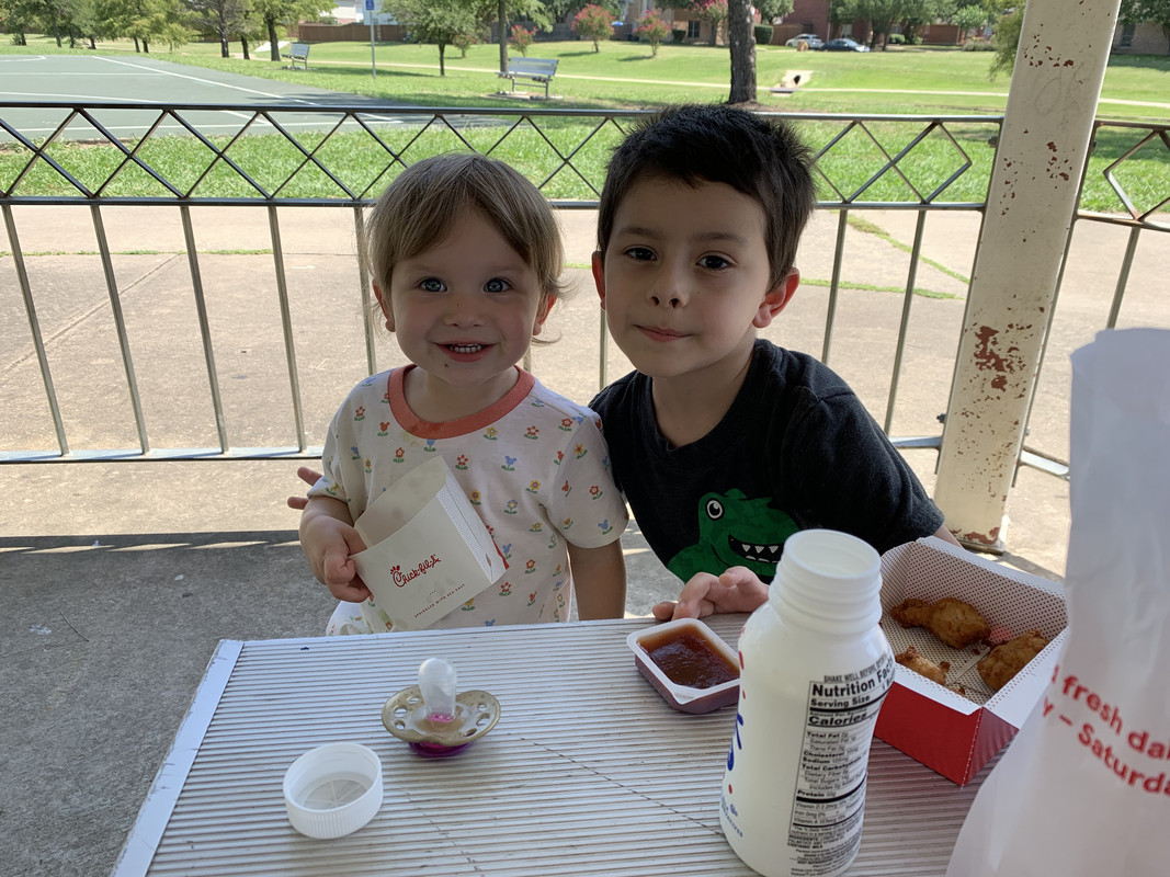 E48077BB-97B1-435F-9348-462F6BAF0A64