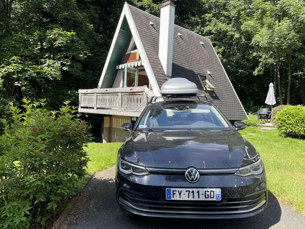 16A9153B-D2AF-45E9-B1E1-9901D5169BE5