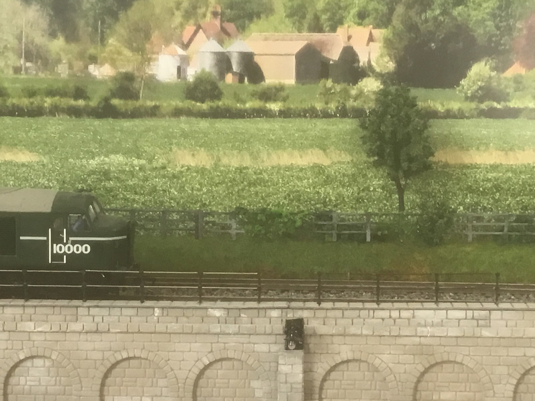 49523BAB-9547-4188-A3E9-3F997FBA56E6