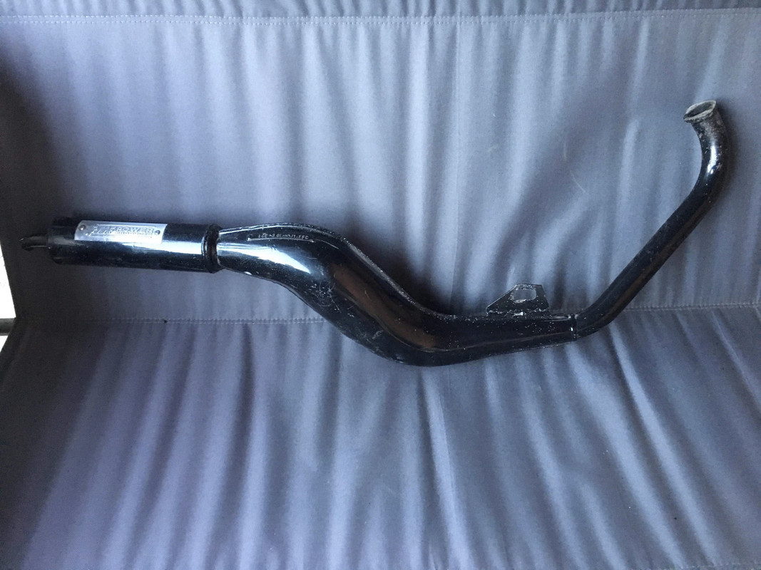 B242C830-FF20-41C4-B3A8-6453474F4FDB