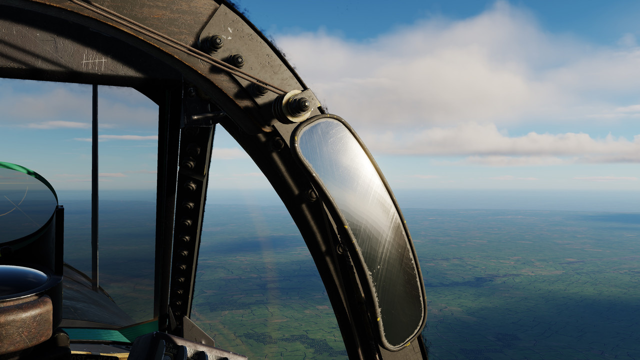 F4U-x-trans-0-000000-56-Gunsight-R-Obliq