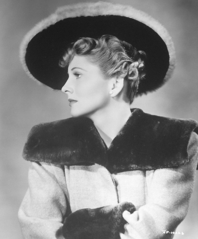 joan_fontaine_b31