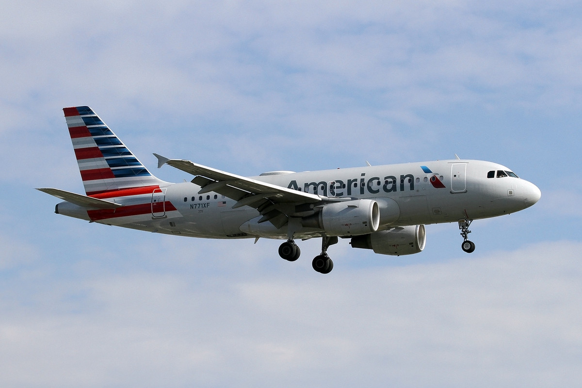 005_A319-112_N771XF_American Airlines