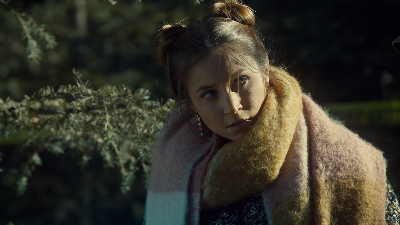 Wynonna.Earp.S02E09.Forever.Mine.Nevermind.1080p.10bit.BluRay.AAC5.1.HEVC-Vyndros.mkv_snapshot_08.57