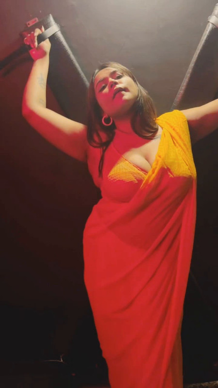 Oasi Das - Orange Saree Nude Tease.mp4.0005