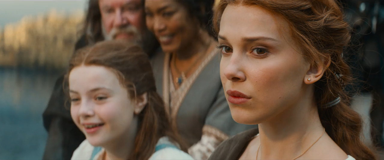 Damsel 2024 WebRip [Hindi + Tamil + Telugu + English] 480p 720p ESub Screenshot