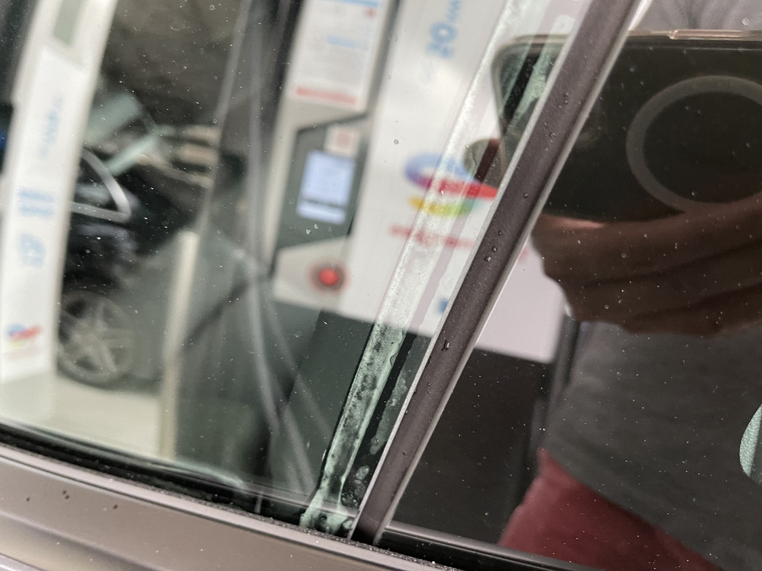 ACD41924-DAC5-4825-971E-C2B7BB563DB1