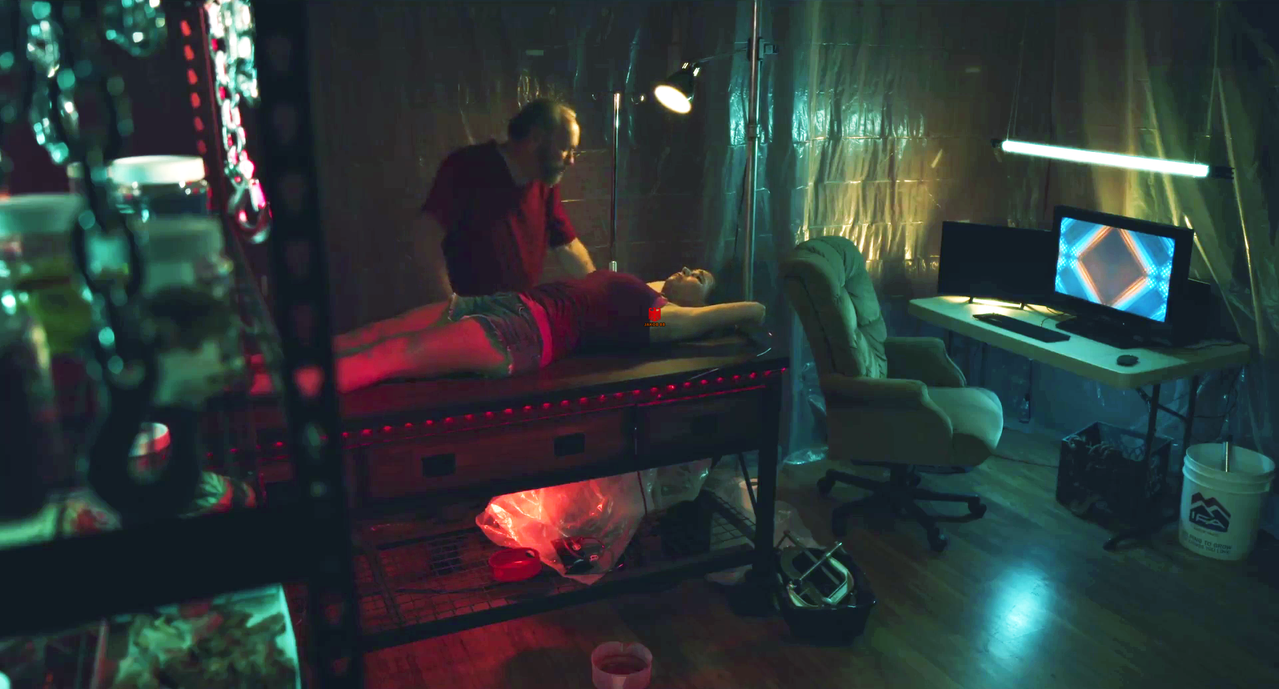 Emily Perry Bundy Manor 2023