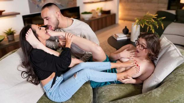 LoveHerFeet – Freya Von Doom, Leana Lovings – Three is Better Than One