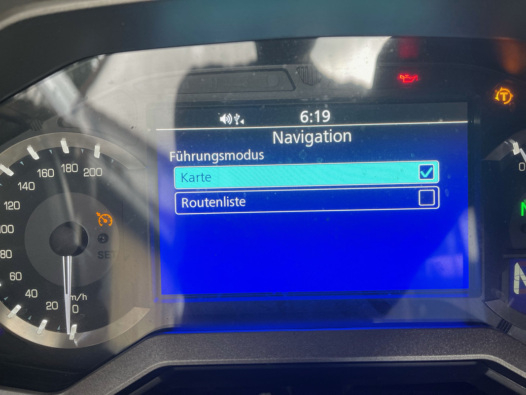 B9D86DF1-82D4-40F5-891E-682913FD1571