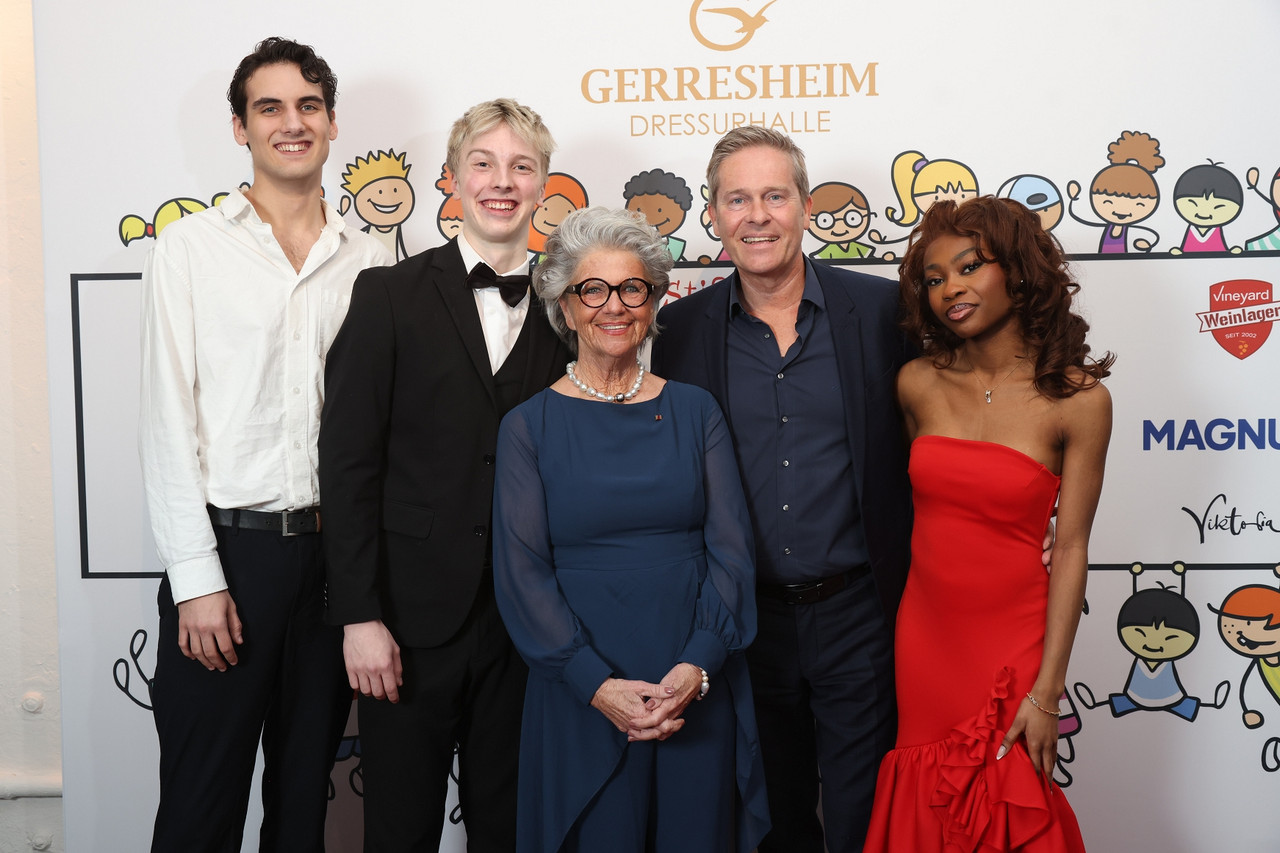 web SKj Neujahrsempfang Lennard Ney Rasmus Meyer Loos Hannelore Lay Hinnerk Baumgarten Princess Blay