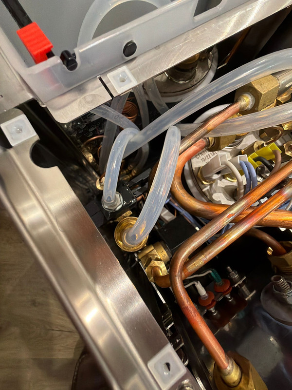 Whats App Image 2025 12 12 at 20 03 08 (3)