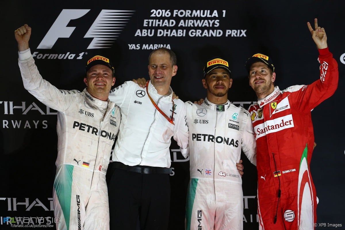 2016 абу-д подиум