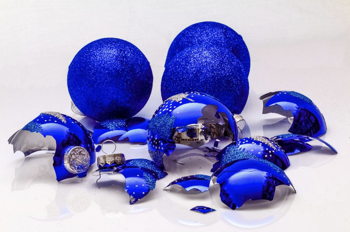 blue-smashed-bobble.jpg