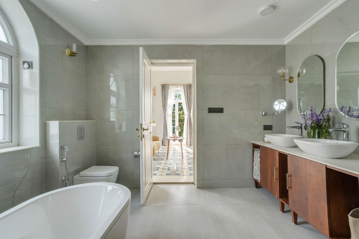 Assa Luxury Villa 1 - Image 14