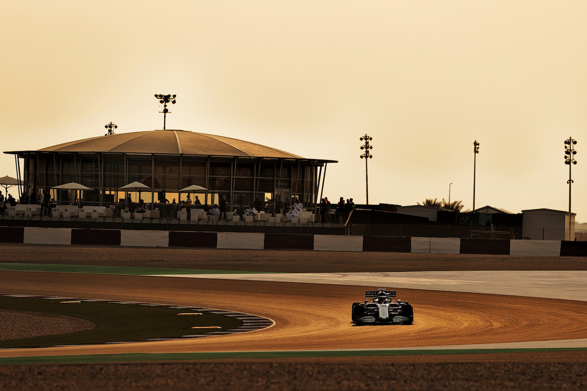 [Imagen: f1-gp-qatar-sabato-141.jpg]