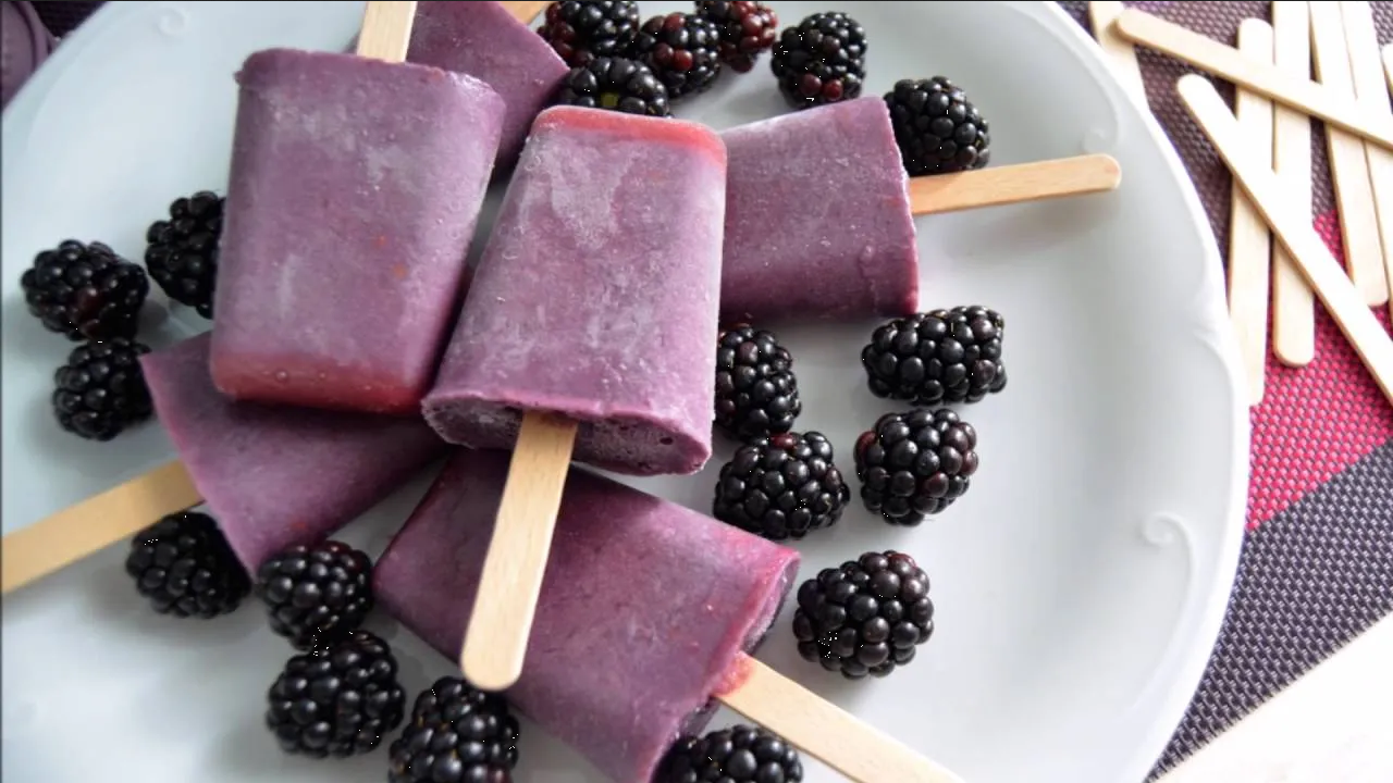 ¿Cómo preparar helado de mora? Hazlo con esta receta fácil