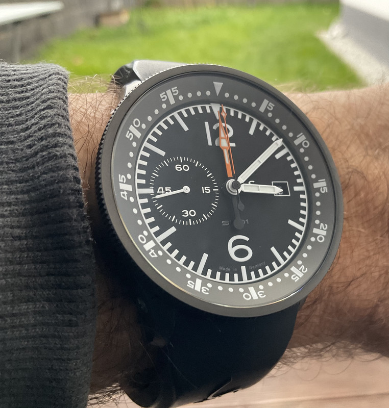 92AECDF0-34BB-4620-B33C-7C5108E42F4E