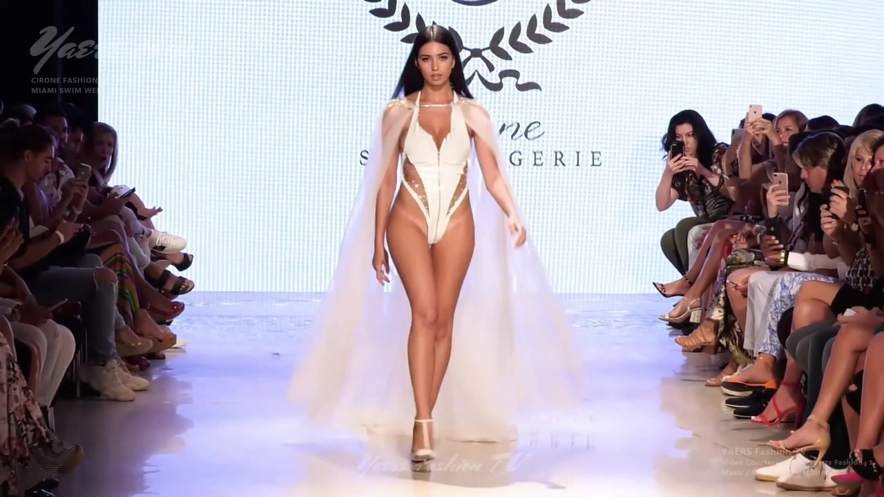 Cirone Swim Lingerie Fashion Show SS 2019 Art Hearts Fashion Miami Swim Week 2018 ( 1080 X 1920 ).mp