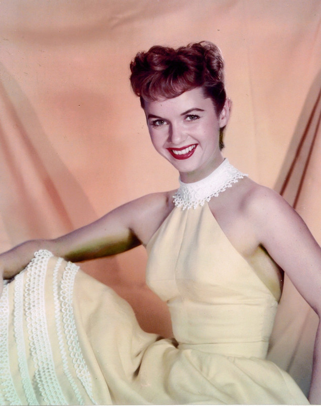 Debbie_Reynolds_b81