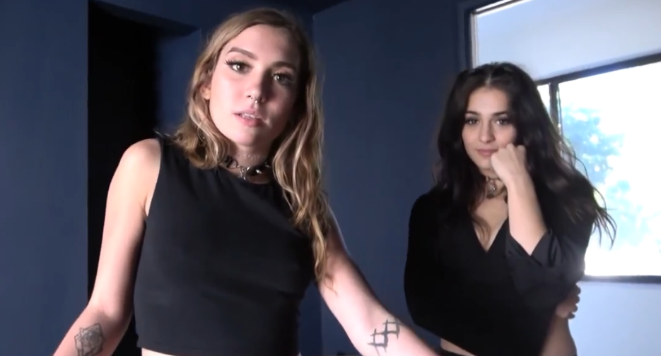 FamilyTherapYXXX – Bailey Base, Sofie Reyez – Goth Girl Sumber Party