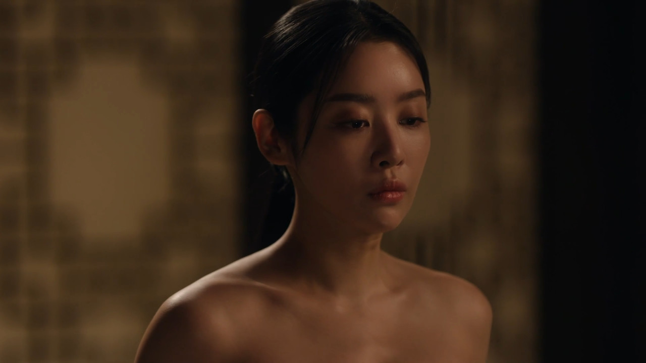 Vương Hậu Wongyeong 2025 S01E01 ViE WEB AAC H264-NM21ViE.mkv_snapshot_00.51.09.363