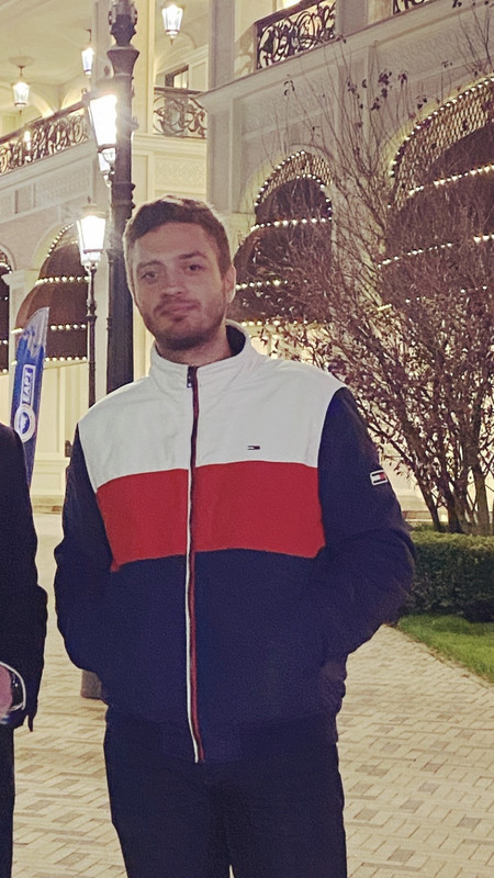 DB3BC0A1-AFA0-4222-B569-6D9B0101394F