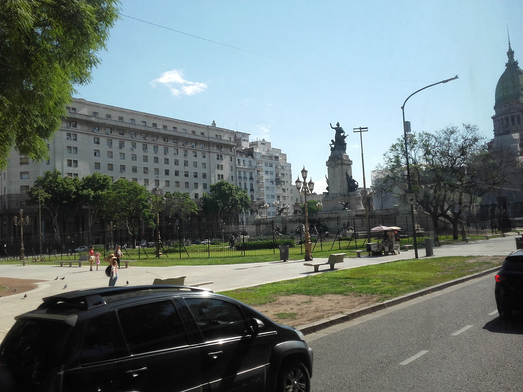 100 — Postimages