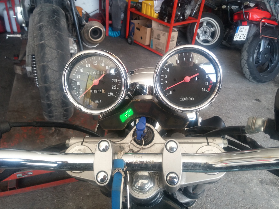CAM01079