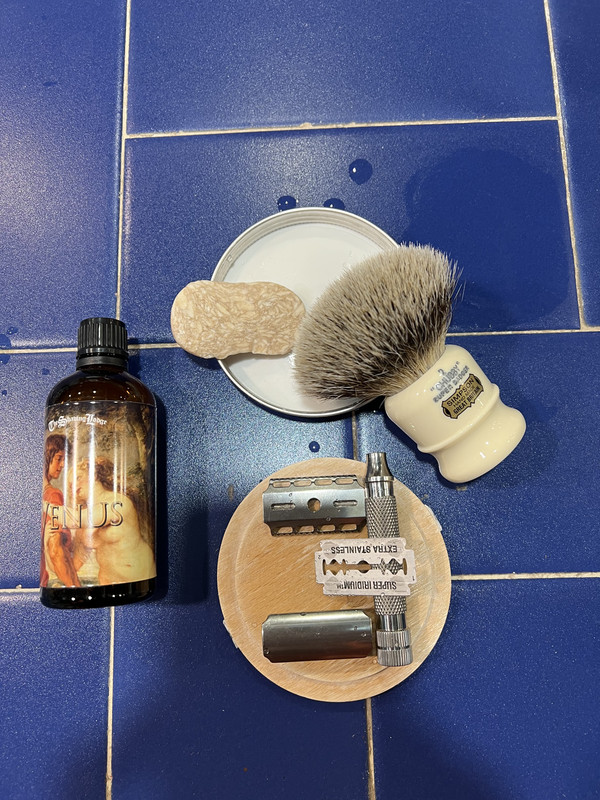 BEC60FE1-6E73-415D-912A-E0DF682091B3