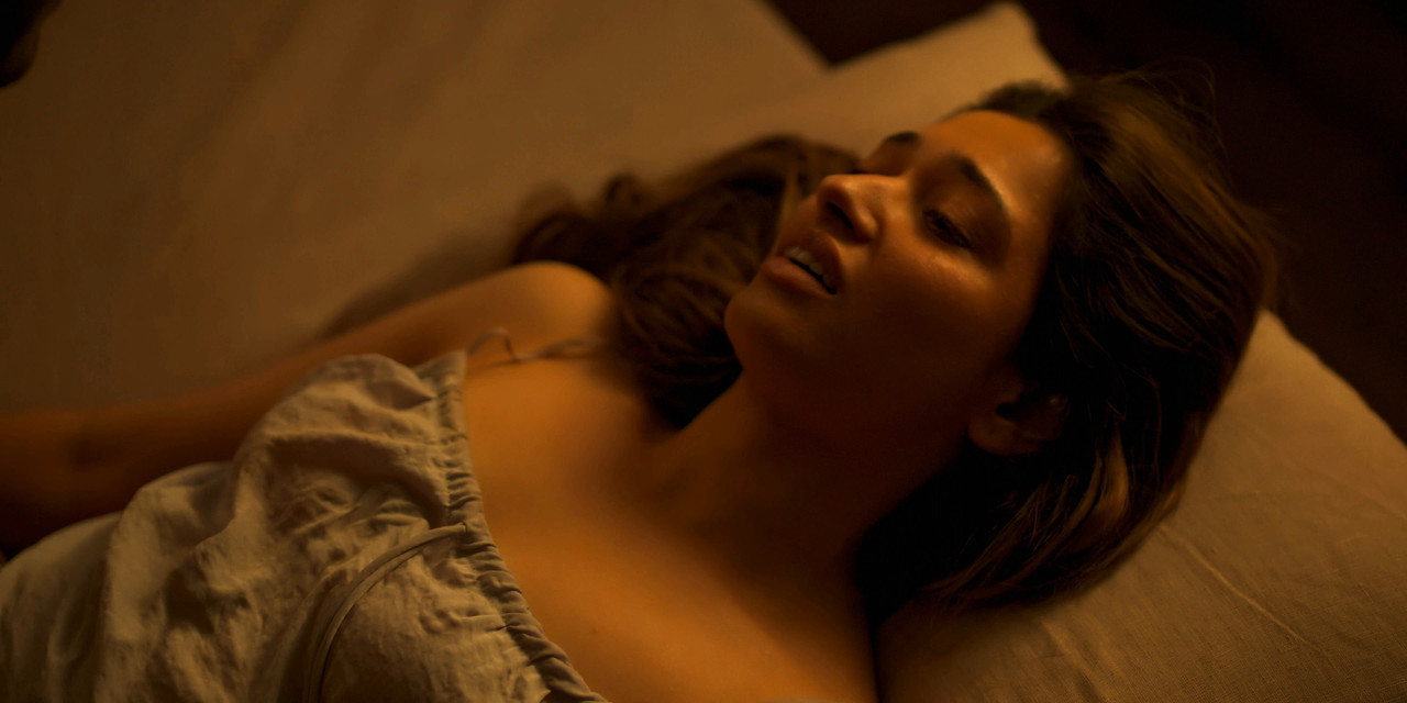 Jee.karda.01.4K.mp4.0019