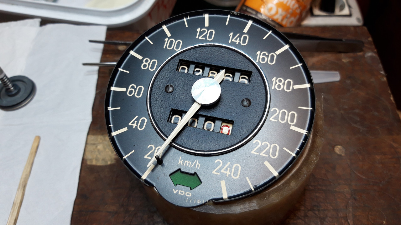 A2F0C32F-40CA-4D34-BD05-70526510DC17