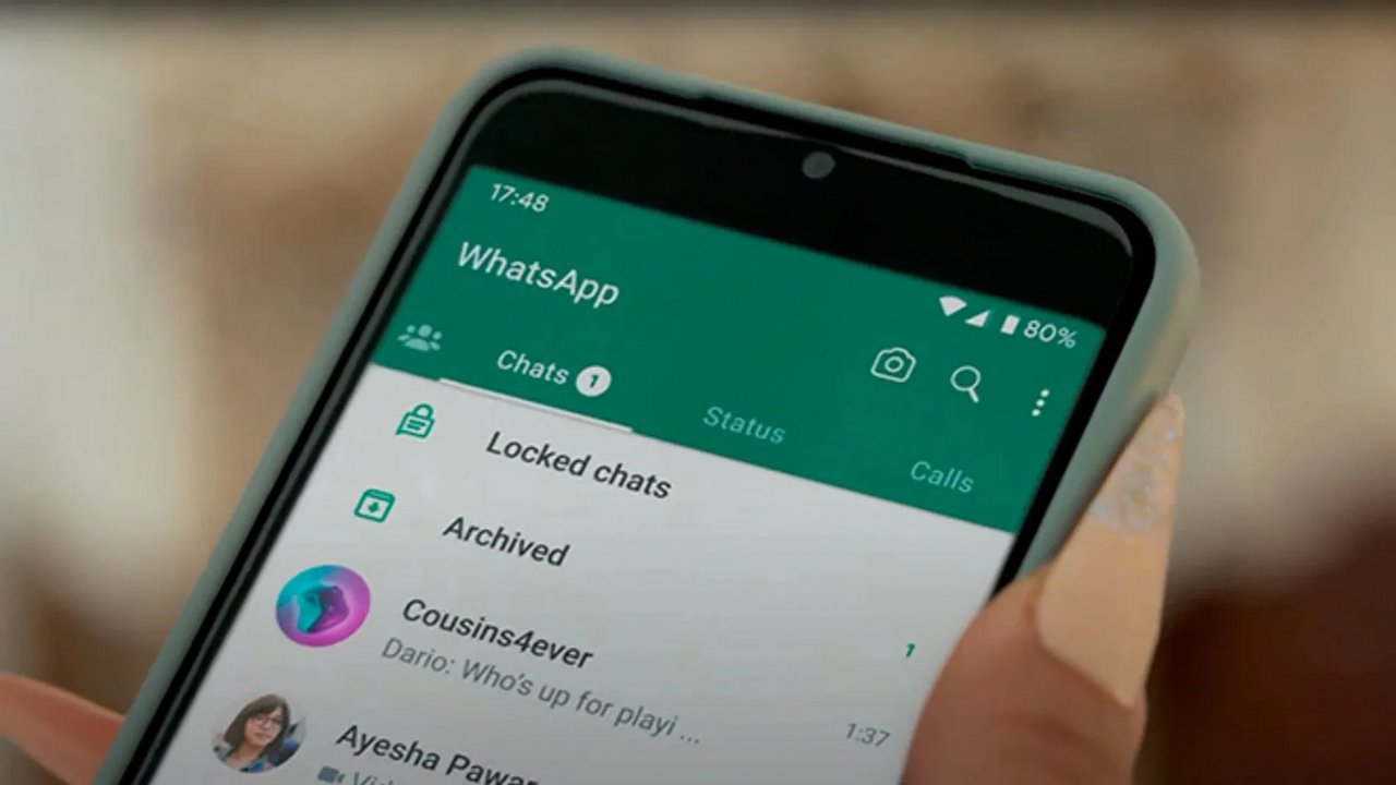 Truco de WhatsApp para que no aparezca la sección de chats bloqueados