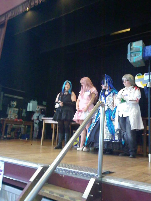 1012194_10153078795770298_1240248675_n